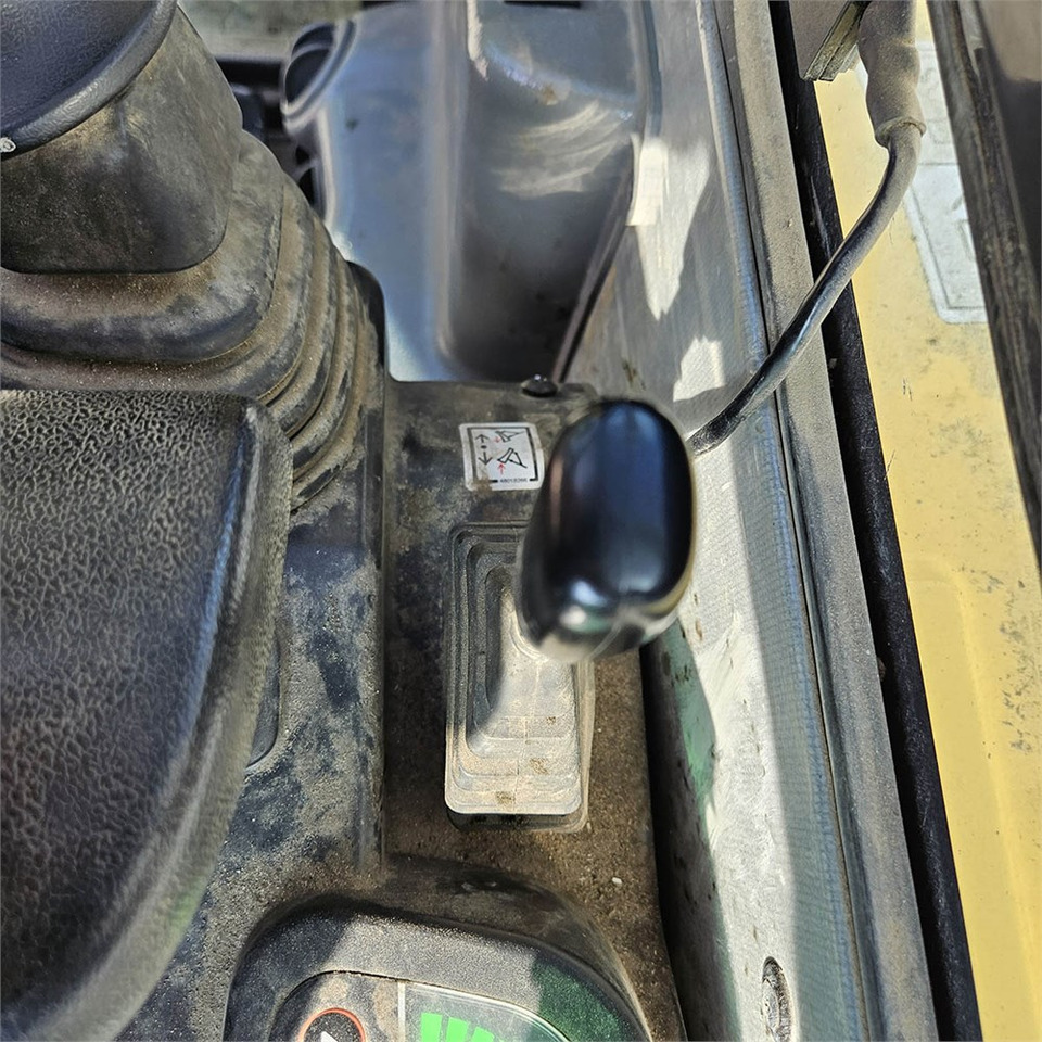 Minigraafmachine New Holland E26C: afbeelding 14 Minigraafmachine New Holland E26C: afbeelding 14