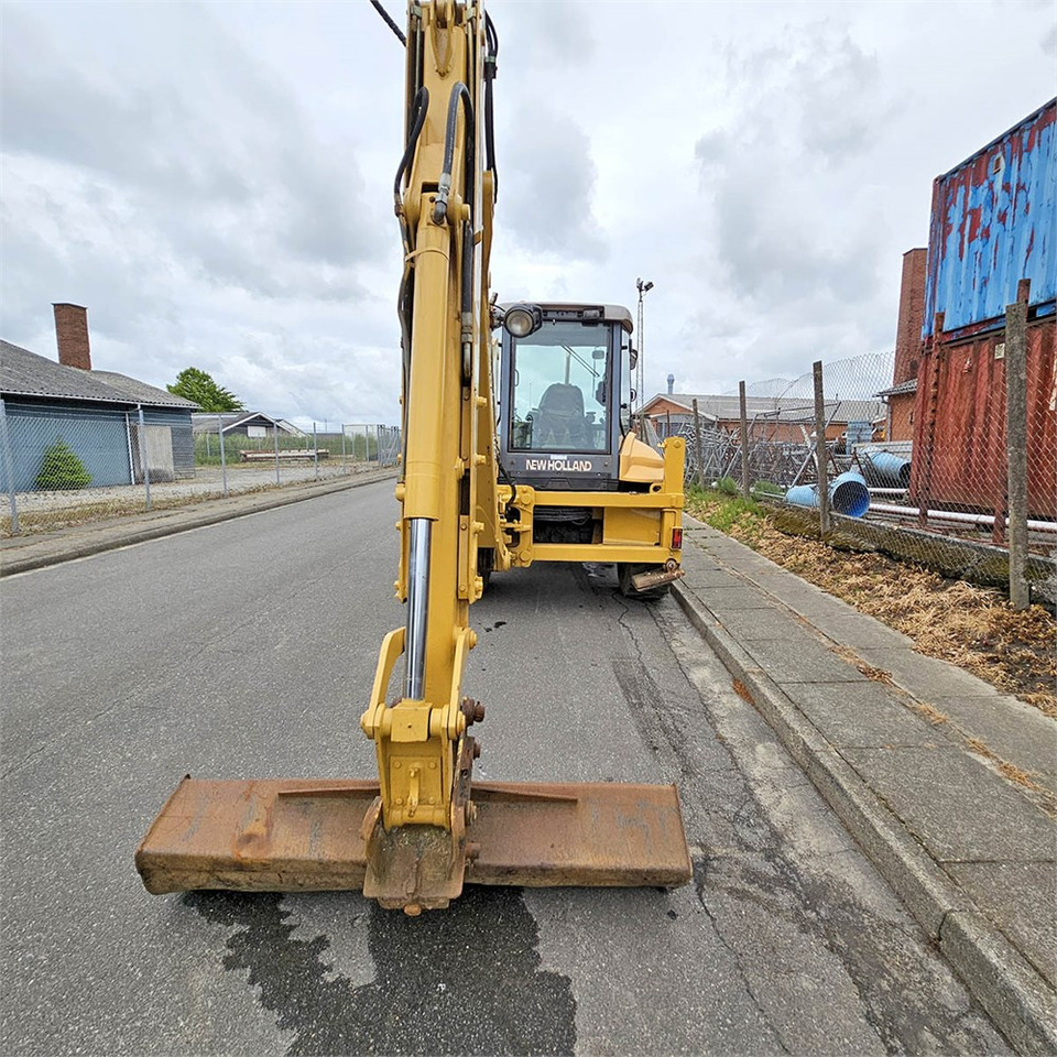 New Holland LB115 - Graaflaadmachine: afbeelding 5 New Holland LB115 - Graaflaadmachine: afbeelding 5