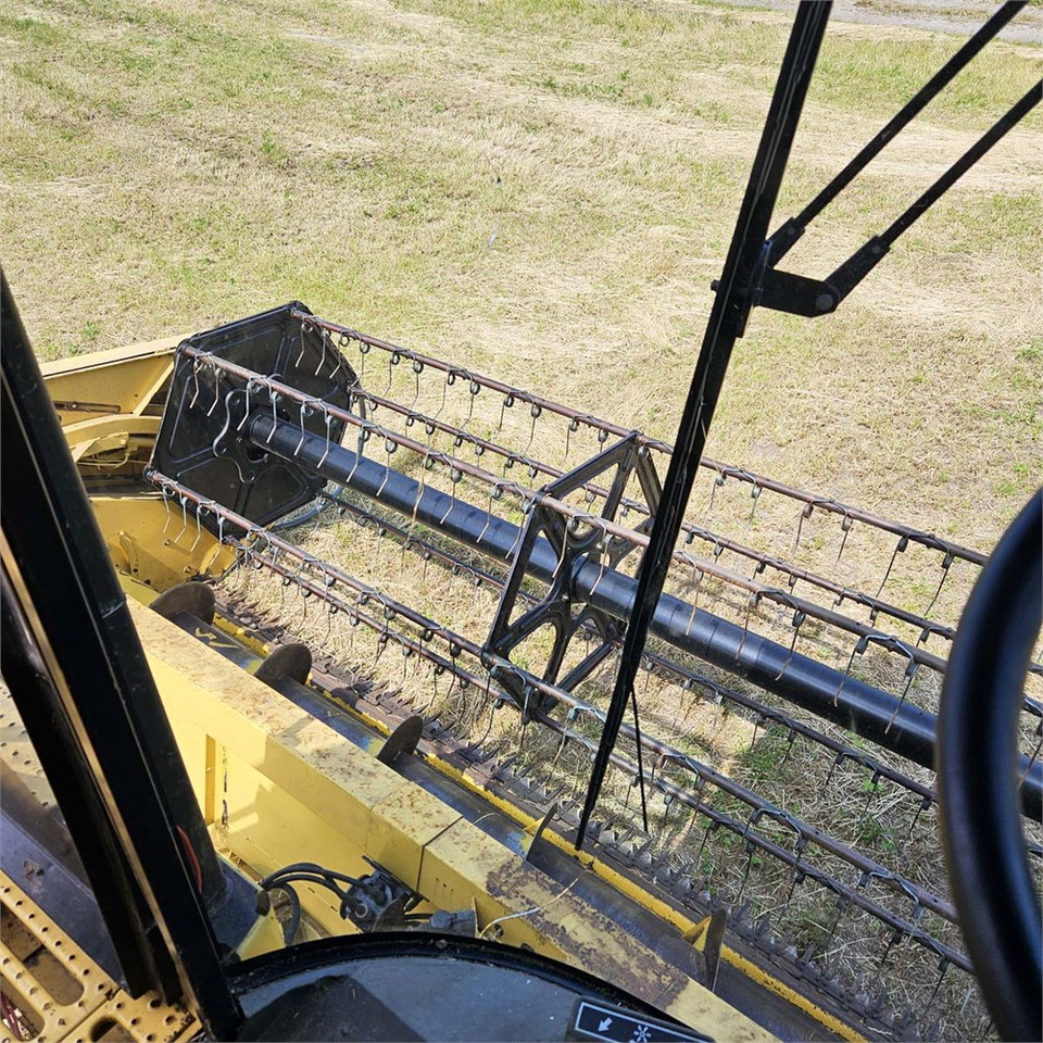 Oogstmachine New Holland TX68: afbeelding 21 Oogstmachine New Holland TX68: afbeelding 21