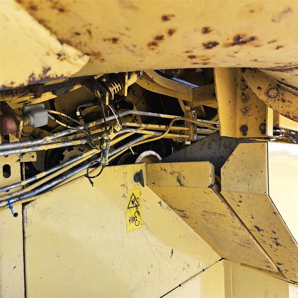Oogstmachine New Holland TX68: afbeelding 29 Oogstmachine New Holland TX68: afbeelding 29