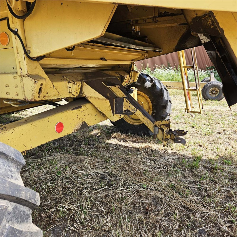 Oogstmachine New Holland TX68: afbeelding 31 Oogstmachine New Holland TX68: afbeelding 31