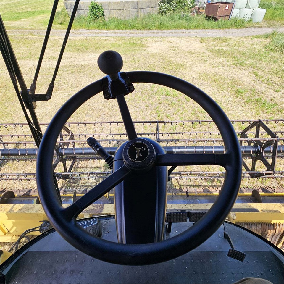 Oogstmachine New Holland TX68: afbeelding 20 Oogstmachine New Holland TX68: afbeelding 20