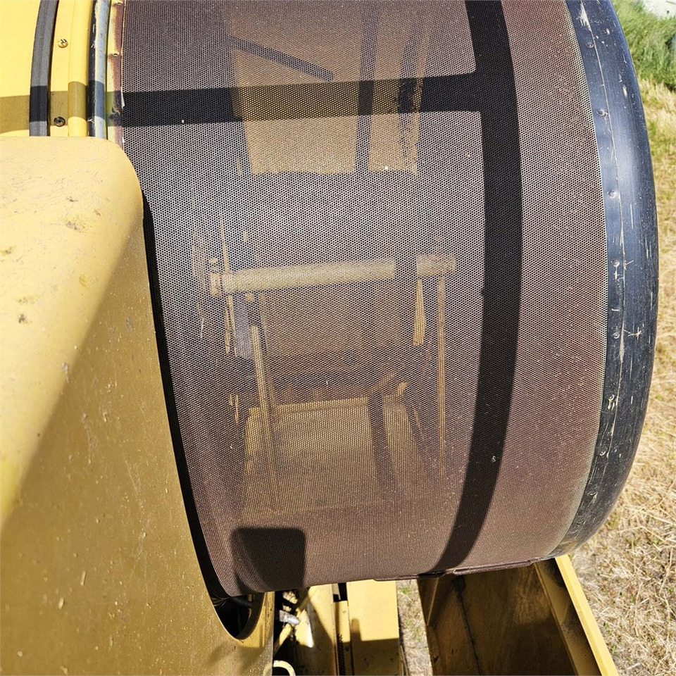 Oogstmachine New Holland TX68: afbeelding 38 Oogstmachine New Holland TX68: afbeelding 38