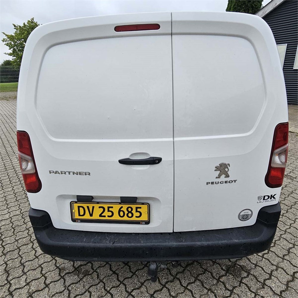 Peugeot Partner 1,5 Blue HDI 100 L1 - Kleine bestelwagen: afbeelding 4 Peugeot Partner 1,5 Blue HDI 100 L1 - Kleine bestelwagen: afbeelding 4
