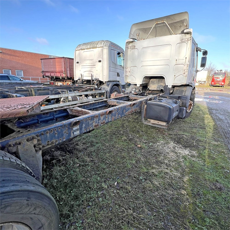Renault H 100 4x2 STD - Chassis vrachtwagen: afbeelding 5 Renault H 100 4x2 STD - Chassis vrachtwagen: afbeelding 5