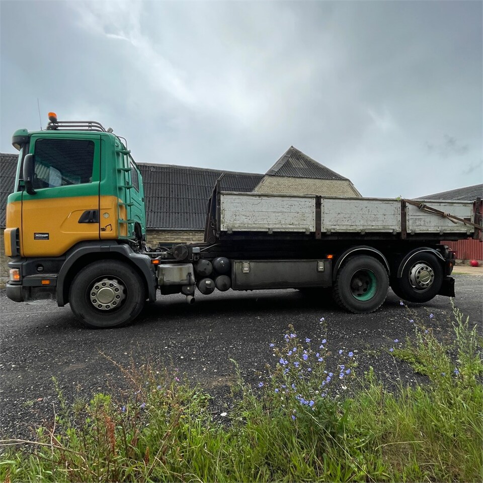 Vrachtwagen met open laadbak Scania 124G: afbeelding 8 Vrachtwagen met open laadbak Scania 124G: afbeelding 8