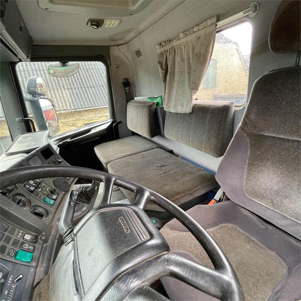 Vrachtwagen met open laadbak Scania 124G: afbeelding 20 Vrachtwagen met open laadbak Scania 124G: afbeelding 20