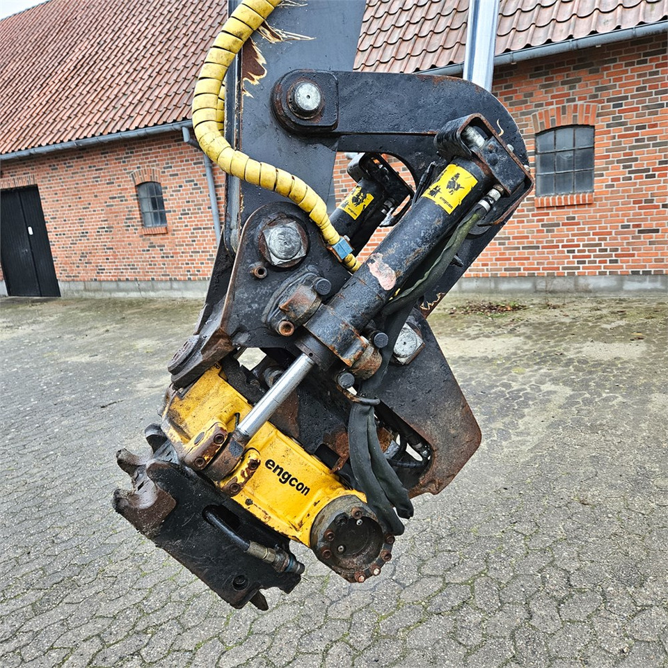 Schaeff-Terex TW110 - Mobiele graafmachine: afbeelding 4 Schaeff-Terex TW110 - Mobiele graafmachine: afbeelding 4