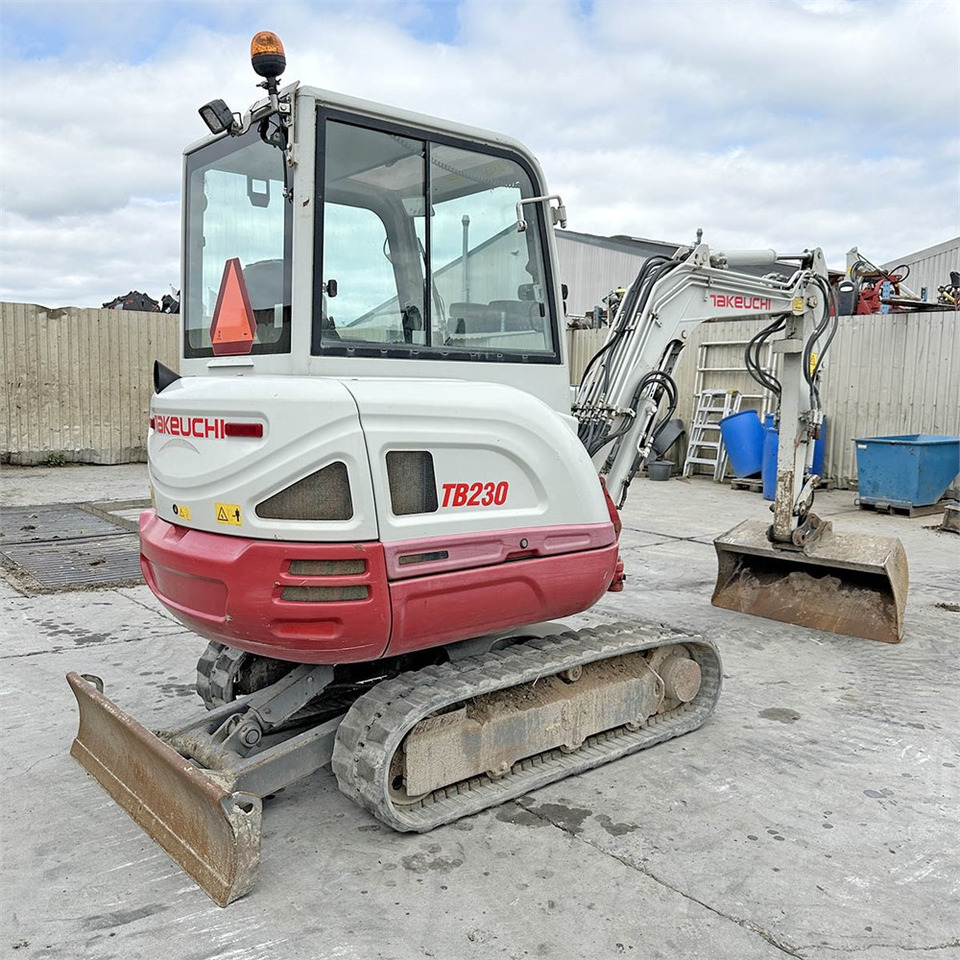 Leasing Takeuchi TB230 Takeuchi TB230: afbeelding 6