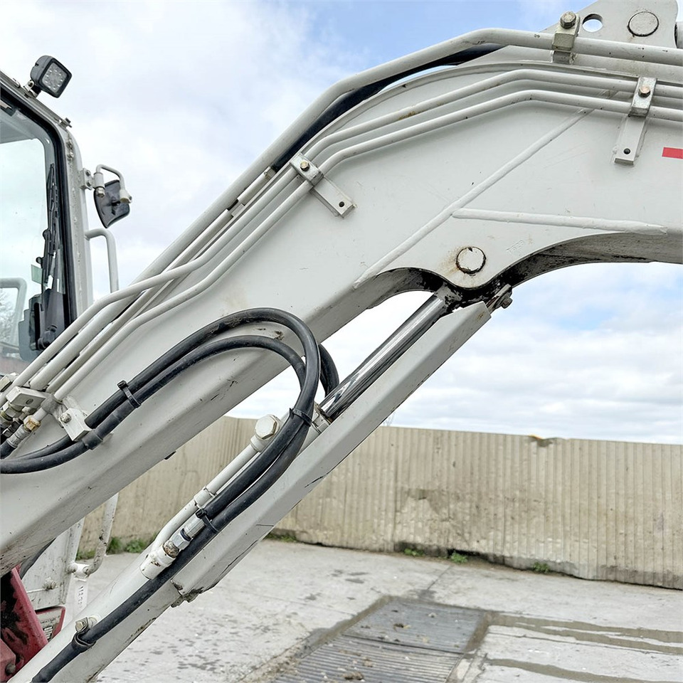 Leasing Takeuchi TB230 Takeuchi TB230: afbeelding 24