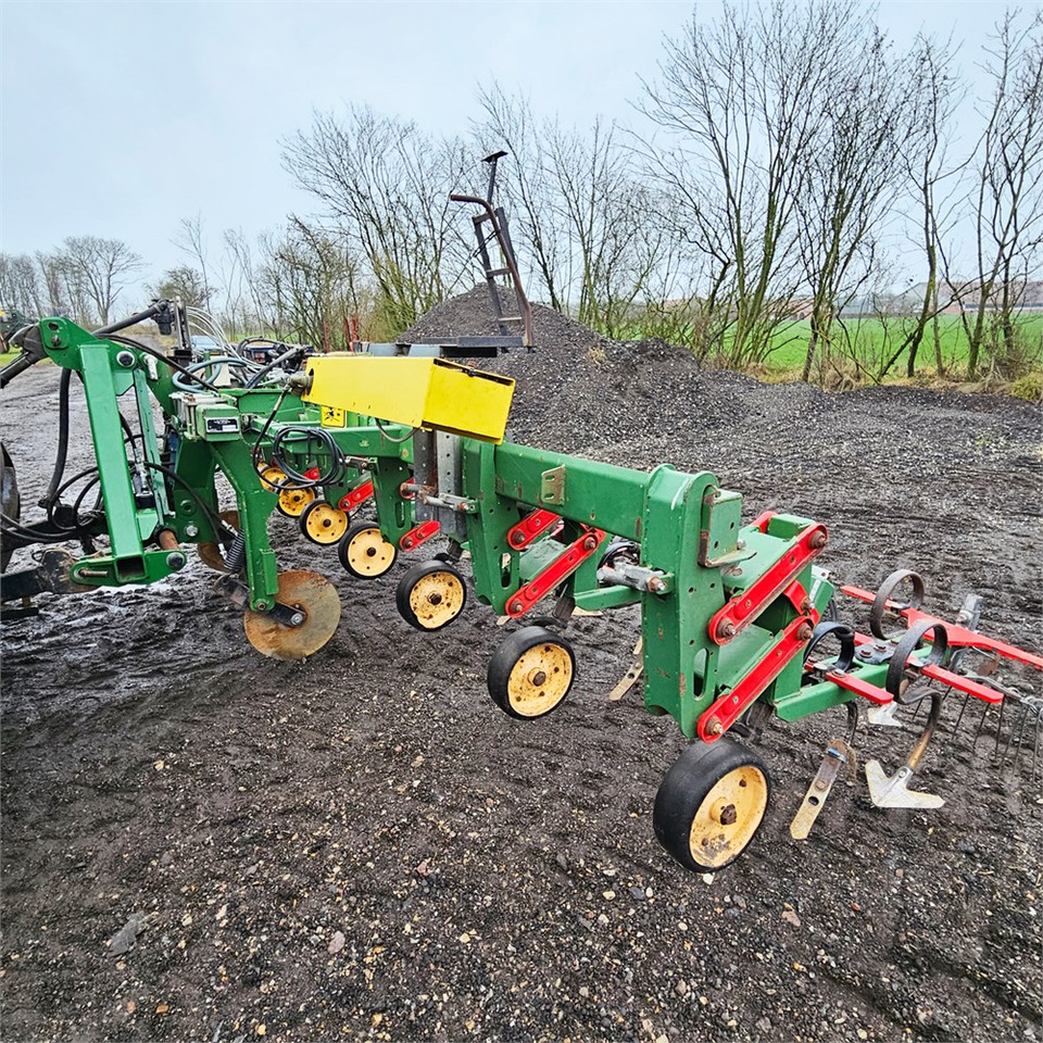 Zaai-/ Plantmachine Thyregod Tim - 8 rows: afbeelding 6 Zaai-/ Plantmachine Thyregod Tim - 8 rows: afbeelding 6