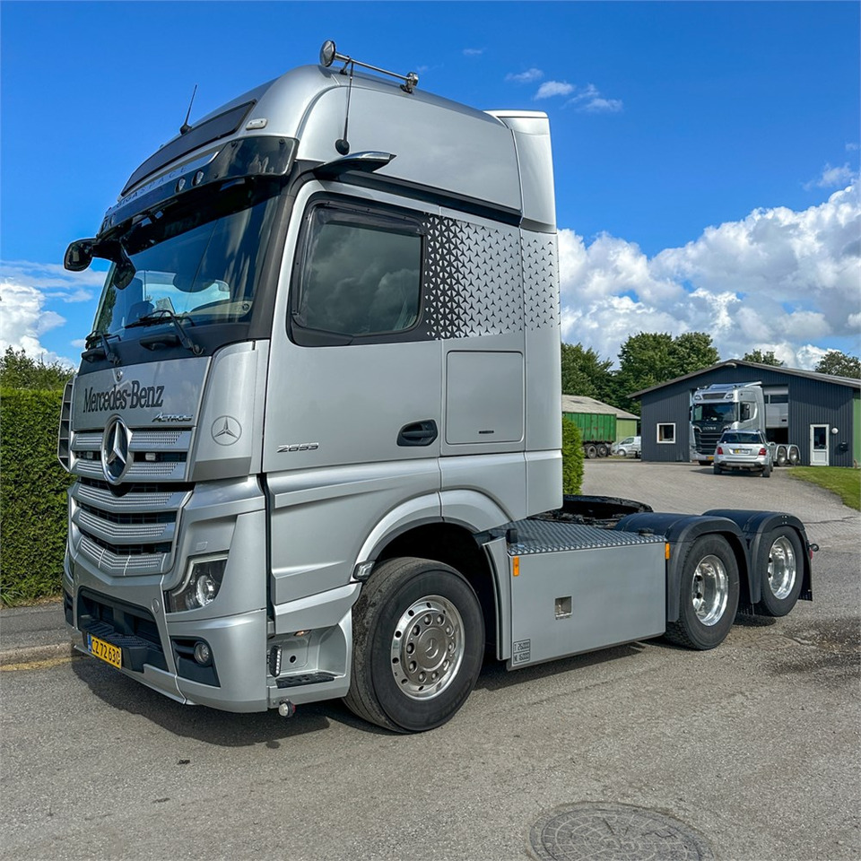 Mercedes 2653 LSDNA 6X2 Gigaspace - Trekker: afbeelding 1 Mercedes 2653 LSDNA 6X2 Gigaspace - Trekker: afbeelding 1