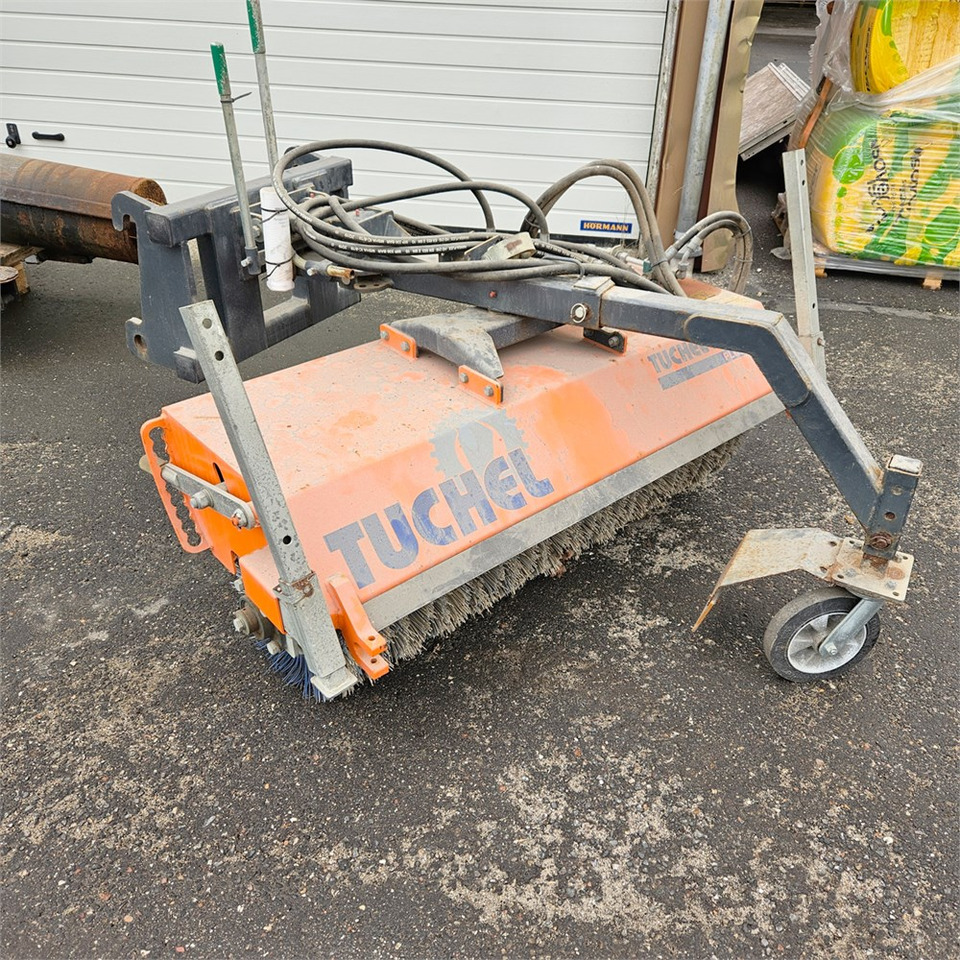 Tuchel Plus 590 - 135 - Veeg: afbeelding 1 Tuchel Plus 590 - 135 - Veeg: afbeelding 1
