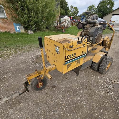 Vermeer SC252 - Stobbenfrees: afbeelding 1 Vermeer SC252 - Stobbenfrees: afbeelding 1