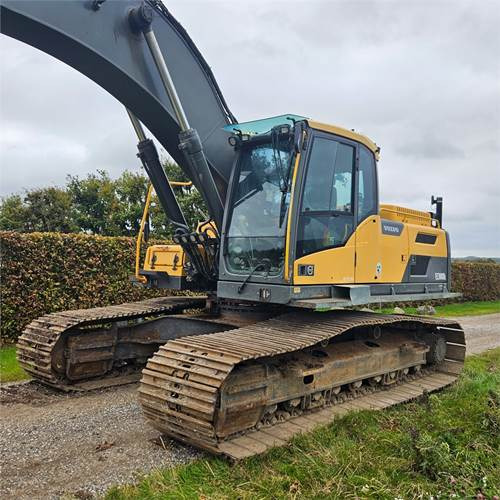 Volvo EC300 DL - Rupsgraafmachine: afbeelding 2 Volvo EC300 DL - Rupsgraafmachine: afbeelding 2