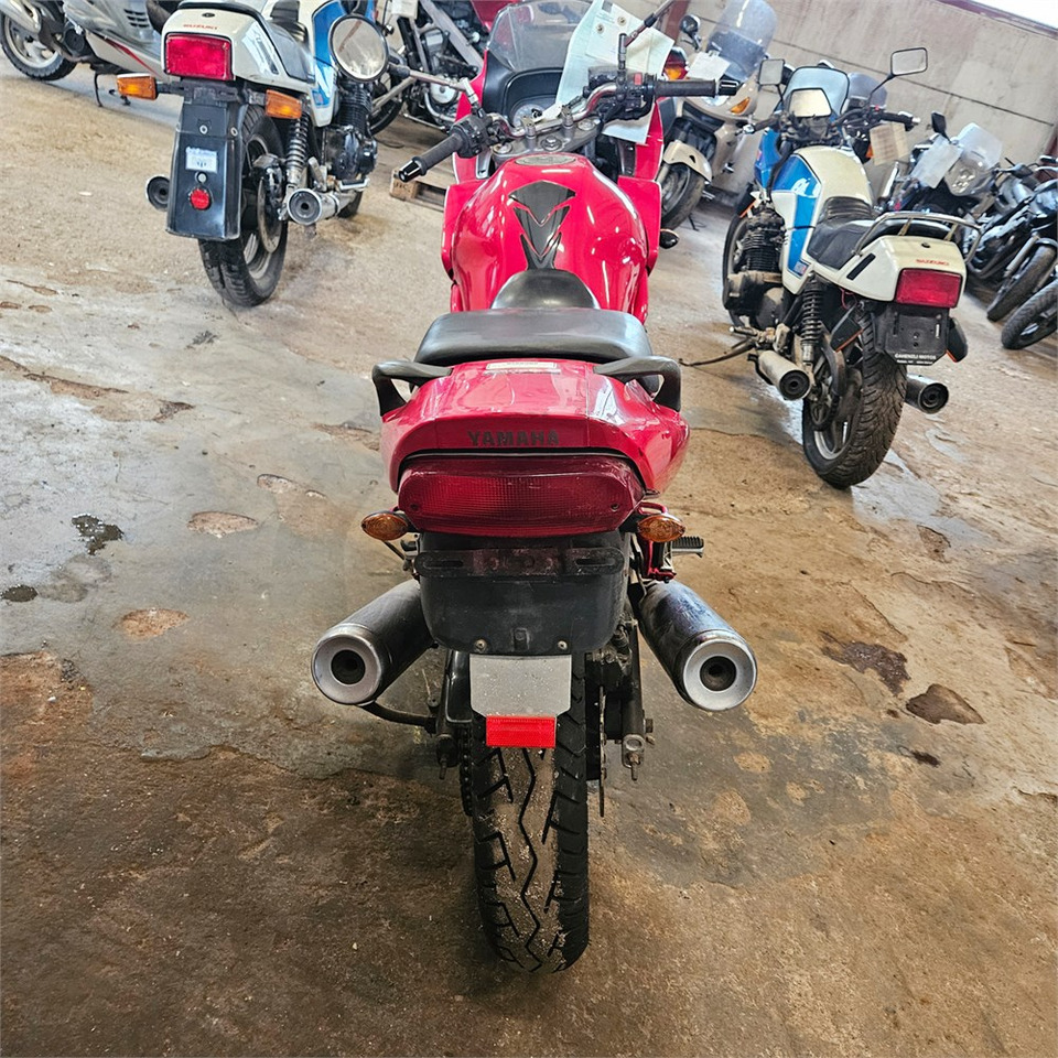 Yamaha XJ600 Diversion - Motorfiets: afbeelding 4 Yamaha XJ600 Diversion - Motorfiets: afbeelding 4