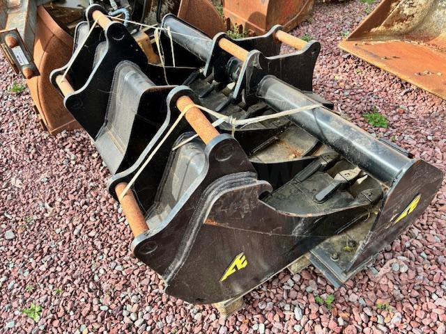 ARDEN EQUIPEMENT LOT 3 GODETS NEUFS - Graafbak: afbeelding 1 ARDEN EQUIPEMENT LOT 3 GODETS NEUFS - Graafbak: afbeelding 1