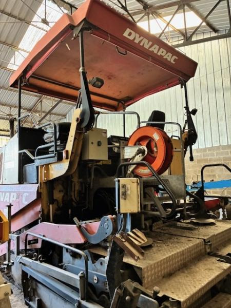 Dynapac F 141C - Asfaltafwerkmachine: afbeelding 5 Dynapac F 141C - Asfaltafwerkmachine: afbeelding 5