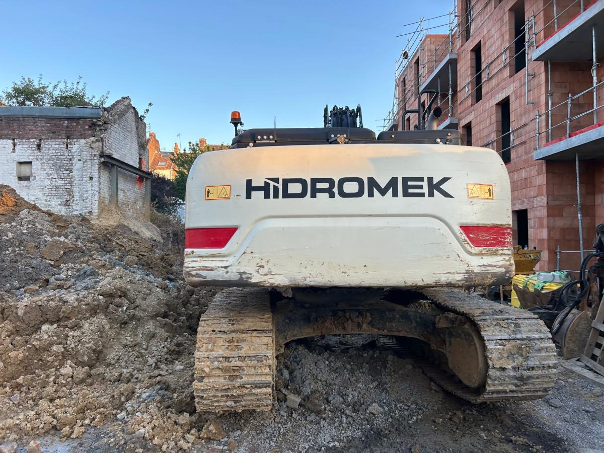 Hidromek HMK 220NLC-3 - Rupsgraafmachine: afbeelding 3 Hidromek HMK 220NLC-3 - Rupsgraafmachine: afbeelding 3