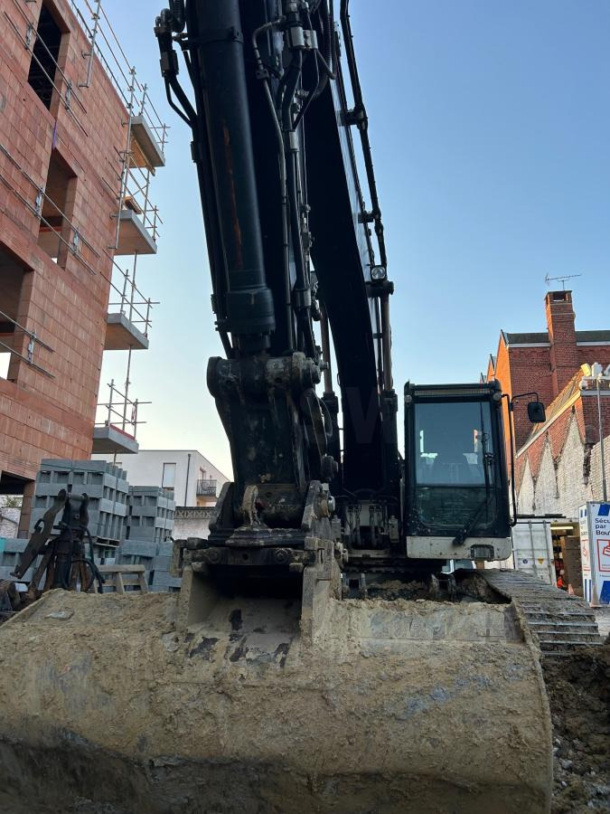 Hidromek HMK 220NLC-3 - Rupsgraafmachine: afbeelding 5 Hidromek HMK 220NLC-3 - Rupsgraafmachine: afbeelding 5