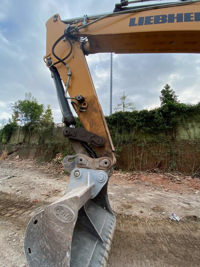 Rupsgraafmachine Liebherr R 946 NLC: afbeelding 9 Rupsgraafmachine Liebherr R 946 NLC: afbeelding 9