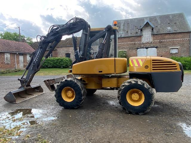 Mecalac 12 MXT - Mobiele graafmachine: afbeelding 1 Mecalac 12 MXT - Mobiele graafmachine: afbeelding 1