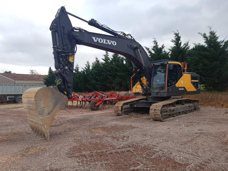 Volvo EC 300EL - Rupsgraafmachine: afbeelding 1 Volvo EC 300EL - Rupsgraafmachine: afbeelding 1