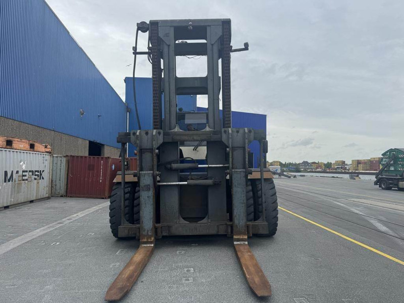 SMV 52-1200B - Diesel heftruck: afbeelding 4 SMV 52-1200B - Diesel heftruck: afbeelding 4