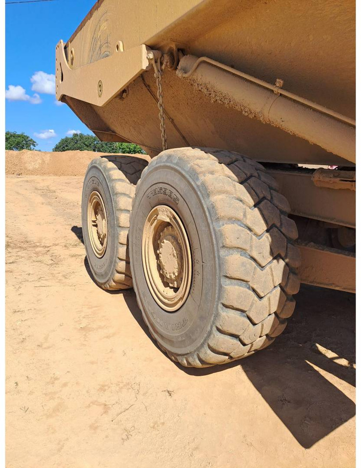 Kiepwagen met knikbesturing CAT 730: afbeelding 13
