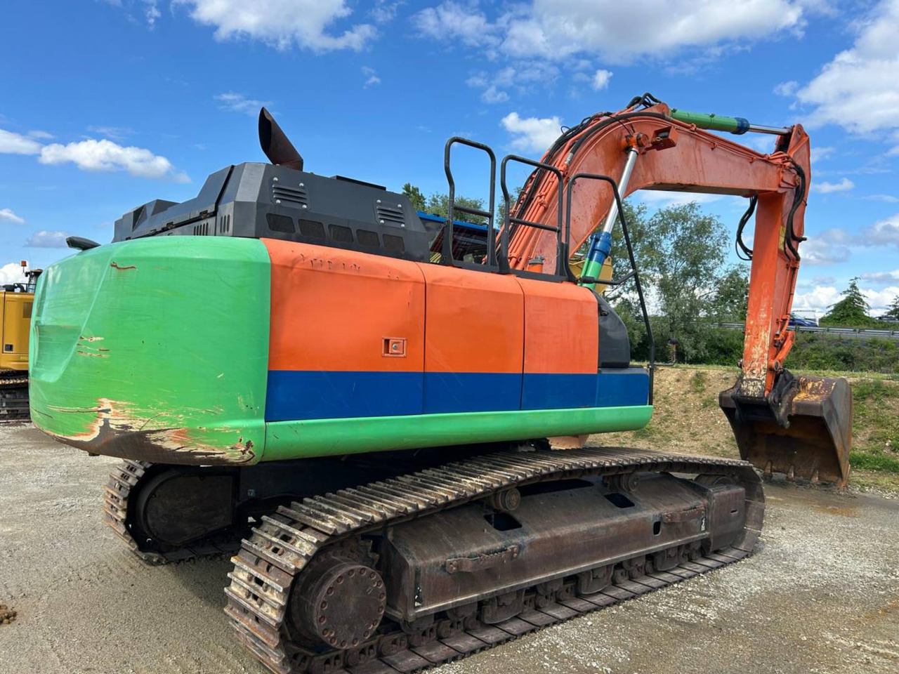 HITACHI ZX300LC- 6 - Rupsgraafmachine: afbeelding 3 HITACHI ZX300LC- 6 - Rupsgraafmachine: afbeelding 3