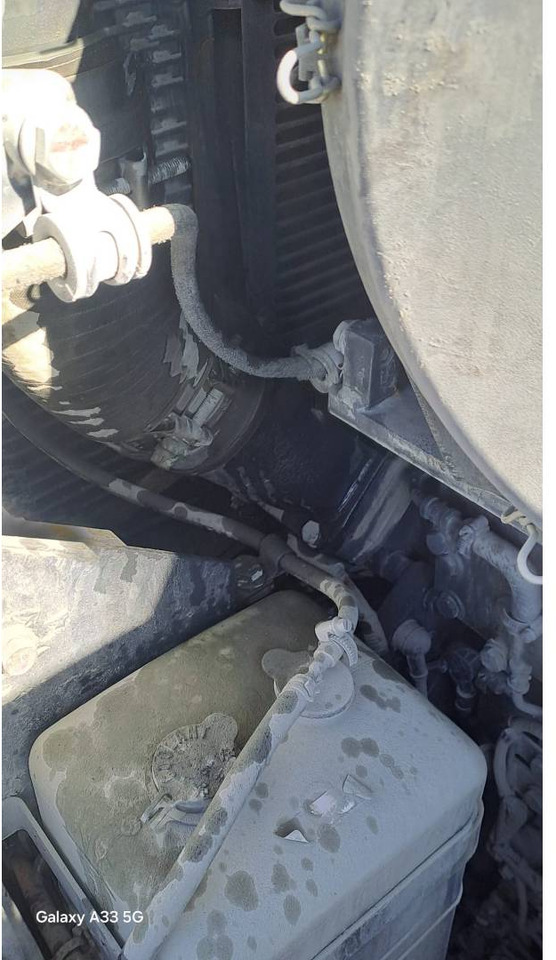 Rupsgraafmachine KOMATSU PC700LC: afbeelding 23