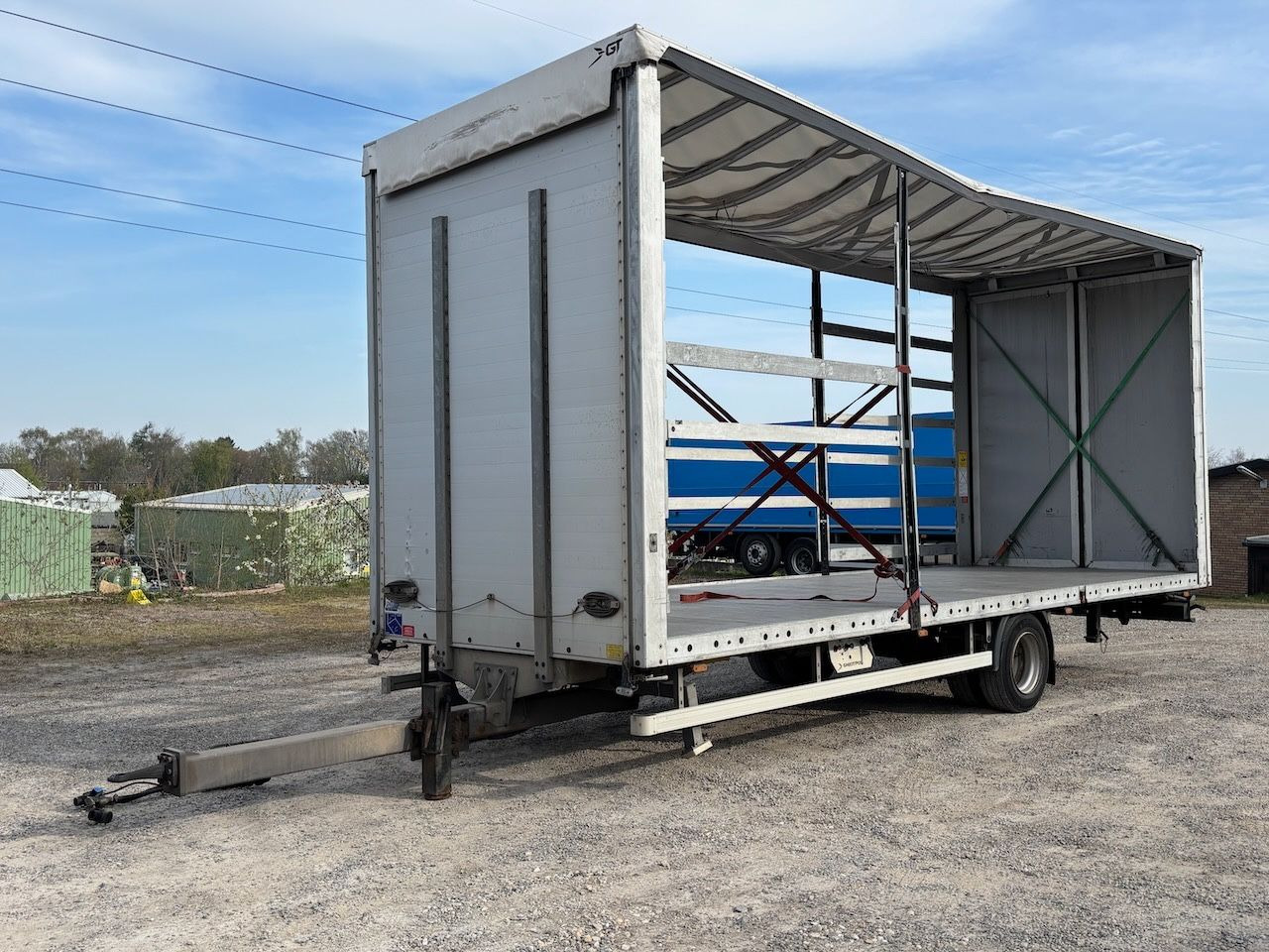 Gniotpol 1achs Jumbo/Pritschenanhänger - Aanhangwagen met huif: afbeelding 1 Gniotpol 1achs Jumbo/Pritschenanhänger - Aanhangwagen met huif: afbeelding 1