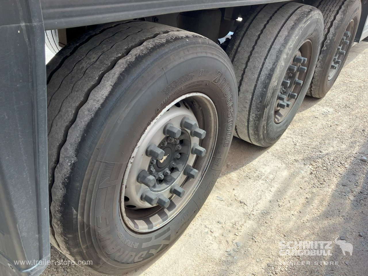 SCHMITZ Semiremolque Frigo Standard - Isotherm oplegger: afbeelding 2 SCHMITZ Semiremolque Frigo Standard - Isotherm oplegger: afbeelding 2