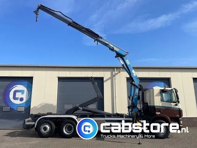 DAF CF 85.340 6X2 Euro 3 - Haakarm containersystem - Hooklift - Abrollkipper - Year 2004 - HMF 1680-K2 Crane - Grua - Ladekran - Autolaadkraan - Haakarmsysteem vrachtwagen, Kraanwagen: afbeelding 5 DAF CF 85.340 6X2 Euro 3 - Haakarm containersystem - Hooklift - Abrollkipper - Year 2004 - HMF 1680-K2 Crane - Grua - Ladekran - Autolaadkraan - Haakarmsysteem vrachtwagen, Kraanwagen: afbeelding 5