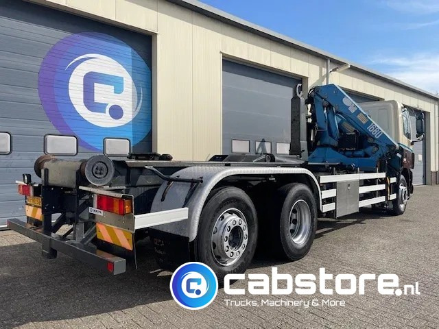 DAF CF 85.340 6X2 Euro 3 - Haakarm containersystem - Hooklift - Abrollkipper - Year 2004 - HMF 1680-K2 Crane - Grua - Ladekran - Autolaadkraan - Haakarmsysteem vrachtwagen, Kraanwagen: afbeelding 3 DAF CF 85.340 6X2 Euro 3 - Haakarm containersystem - Hooklift - Abrollkipper - Year 2004 - HMF 1680-K2 Crane - Grua - Ladekran - Autolaadkraan - Haakarmsysteem vrachtwagen, Kraanwagen: afbeelding 3