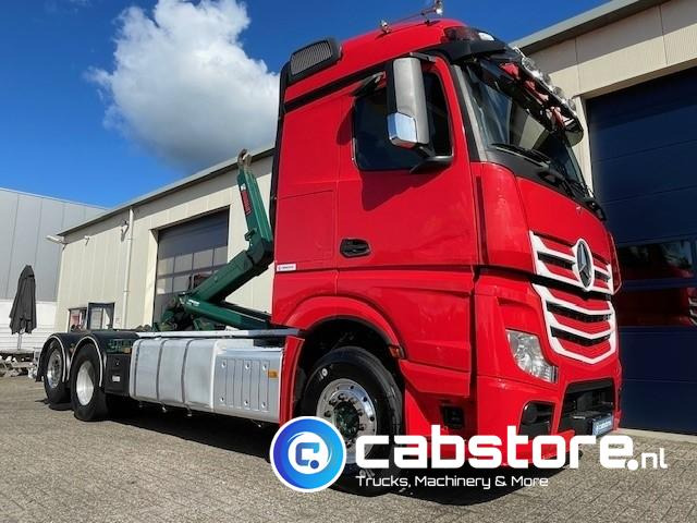 Mercedes-Benz ACTROS 2542 6x2 Euro 6 - HIAB-Multilift 26 Ton's Haakarmsysteem - Containerlift -Bouwjaar 2016 - Km 544.497 - Haakarmsysteem vrachtwagen: afbeelding 1 Mercedes-Benz ACTROS 2542 6x2 Euro 6 - HIAB-Multilift 26 Ton's Haakarmsysteem - Containerlift -Bouwjaar 2016 - Km 544.497 - Haakarmsysteem vrachtwagen: afbeelding 1