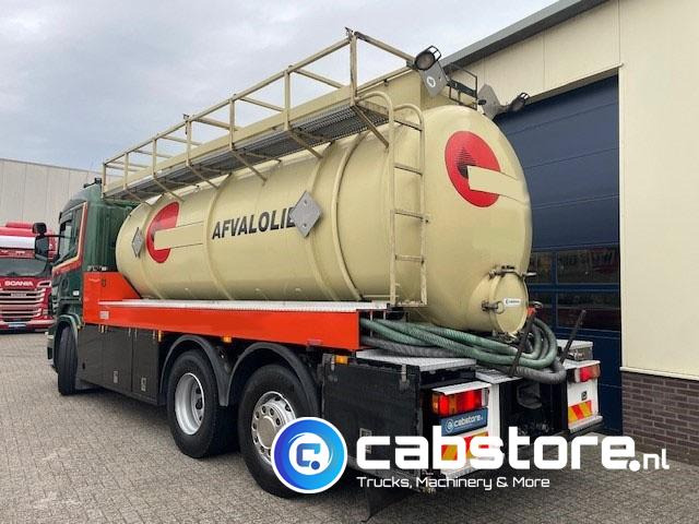 Scania R 420 LB 6X2*4 HNA - Tankwagen - ADR - Bouwjaar 2006 - 16.200 Liter - Weegsysteem - km 832.400 - Olietanks - Tankwagen: afbeelding 3 Scania R 420 LB 6X2*4 HNA - Tankwagen - ADR - Bouwjaar 2006 - 16.200 Liter - Weegsysteem - km 832.400 - Olietanks - Tankwagen: afbeelding 3