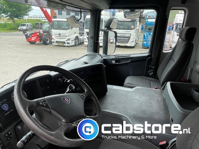 Trekker Scania P320  LA4X2 Euro 5 - Opticruise - CP16 cabine - Volledig luchtgeveerd - Km 595.151 !! - APK tot 07-2026 !!: afbeelding 9