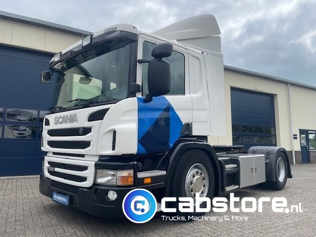 Scania P320 LA4X2 Euro 5 - Opticruise - CP16 cabine - Volledig luchtgeveerd - Km 595.151 !! - APK tot 07-2026 !! - Trekker: afbeelding 3 Scania P320 LA4X2 Euro 5 - Opticruise - CP16 cabine - Volledig luchtgeveerd - Km 595.151 !! - APK tot 07-2026 !! - Trekker: afbeelding 3