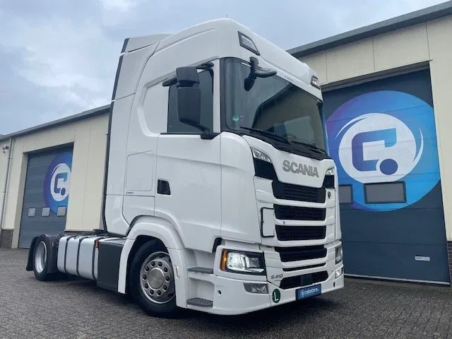Scania S410 A4X2EB Euro 6 - MEGA - Lowdeck - Year 2018 - LED - Retarder - Smart tacho 2 - S-cabine - Trekker: afbeelding 1 Scania S410 A4X2EB Euro 6 - MEGA - Lowdeck - Year 2018 - LED - Retarder - Smart tacho 2 - S-cabine - Trekker: afbeelding 1