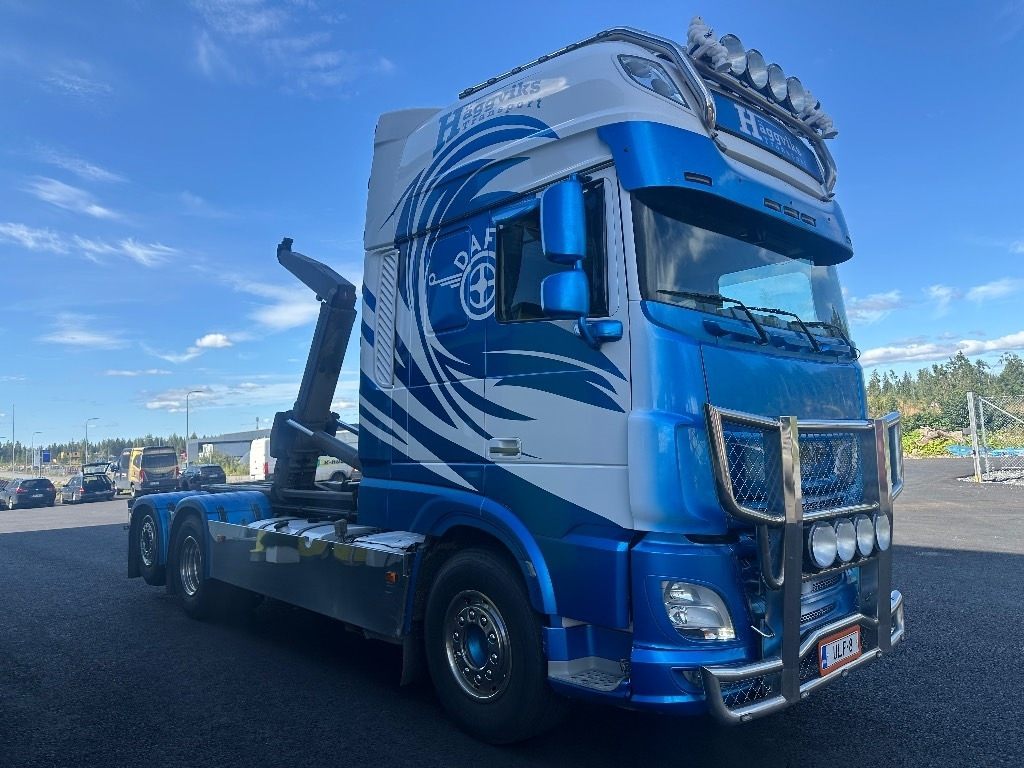 DAF XF 530 6x2*4 - Haakarmsysteem vrachtwagen: afbeelding 3 DAF XF 530 6x2*4 - Haakarmsysteem vrachtwagen: afbeelding 3