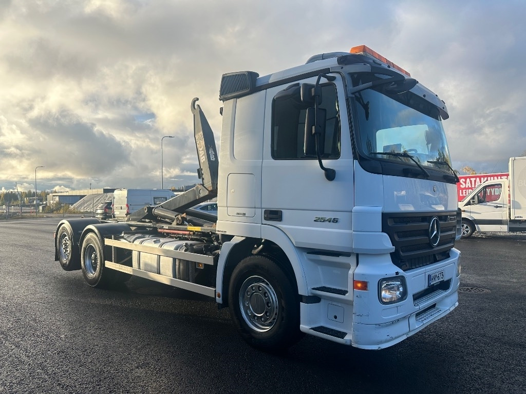 Mercedes-Benz Actros 2545 L 6x2 - Haakarmsysteem vrachtwagen: afbeelding 3 Mercedes-Benz Actros 2545 L 6x2 - Haakarmsysteem vrachtwagen: afbeelding 3