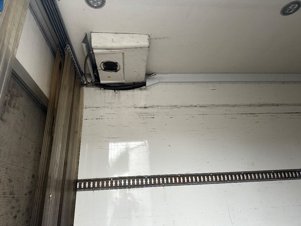 Mercedes-Benz Atego 818  - Koelwagen vrachtwagen: afbeelding 5 Mercedes-Benz Atego 818  - Koelwagen vrachtwagen: afbeelding 5