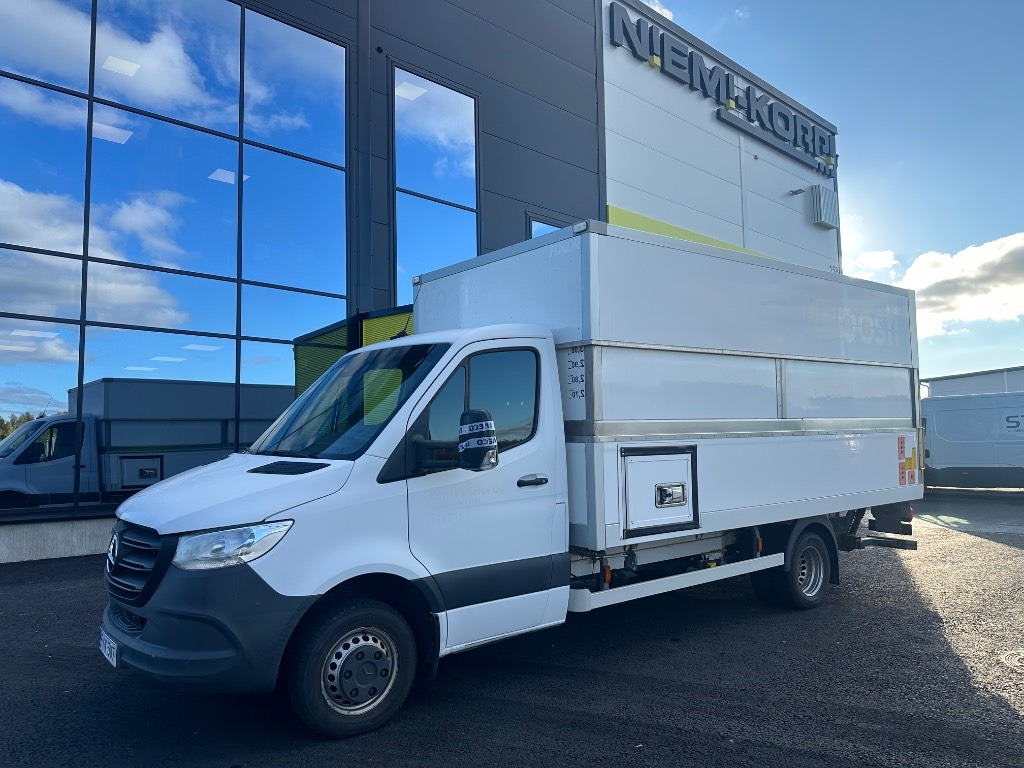 Mercedes-Benz Sprinter 516 Nouseva kori  - Bestelwagen gesloten laadbak: afbeelding 1 Mercedes-Benz Sprinter 516 Nouseva kori  - Bestelwagen gesloten laadbak: afbeelding 1