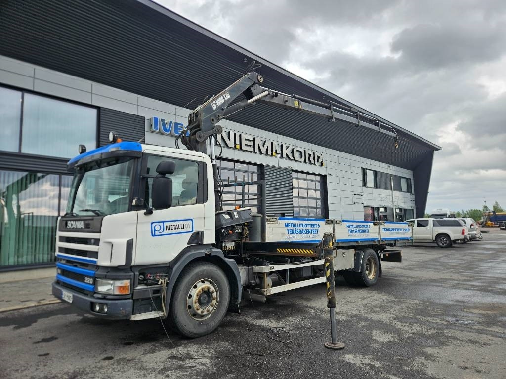 Scania P 94 DB 220 Hiab 135-4 lisähydrauliikalla - Kraanwagen: afbeelding 1 Scania P 94 DB 220 Hiab 135-4 lisähydrauliikalla - Kraanwagen: afbeelding 1