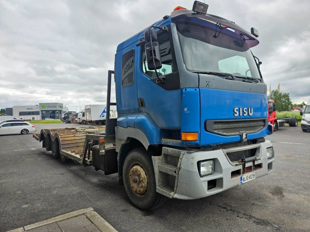 Sisu E12 8x2 - Houttransport: afbeelding 2 Sisu E12 8x2 - Houttransport: afbeelding 2