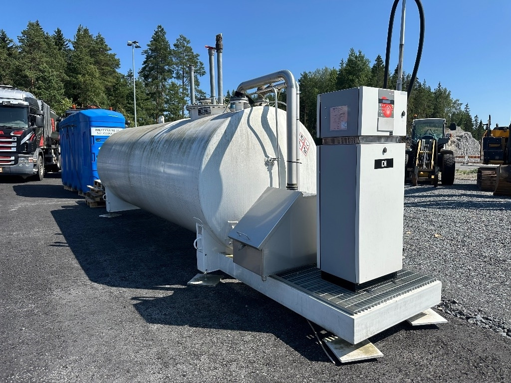 Tankkausasema 9.9m3 säiliö + ureatankki - Opslagtank: afbeelding 2 Tankkausasema 9.9m3 säiliö + ureatankki - Opslagtank: afbeelding 2