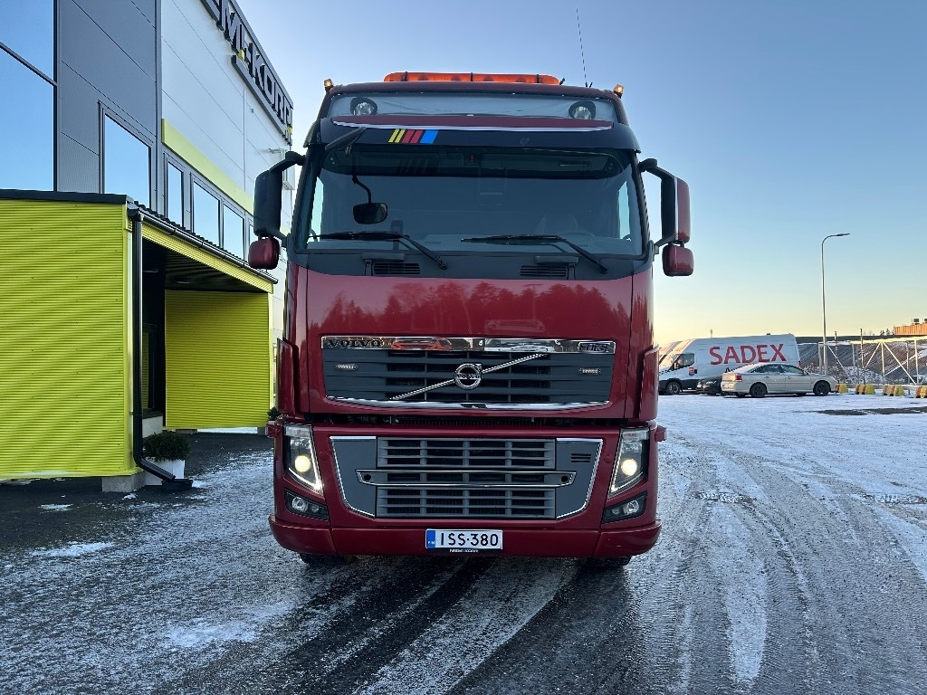Volvo FH16 600 8x4*4 - Trekker: afbeelding 2 Volvo FH16 600 8x4*4 - Trekker: afbeelding 2