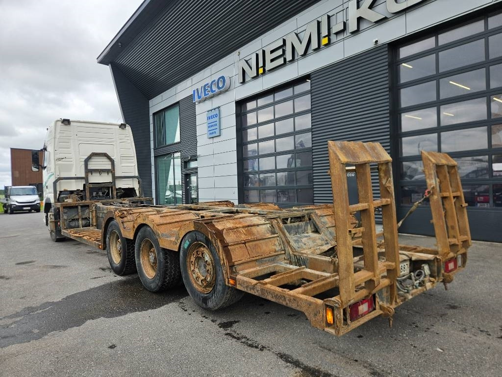 Volvo FH12 8x4 - Houttransport: afbeelding 4 Volvo FH12 8x4 - Houttransport: afbeelding 4