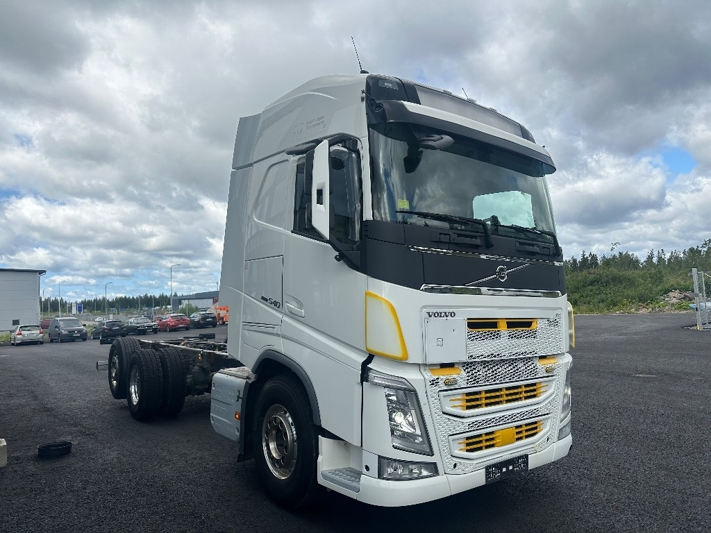 Volvo FH13 540 6x2*4 - Chassis vrachtwagen: afbeelding 2 Volvo FH13 540 6x2*4 - Chassis vrachtwagen: afbeelding 2